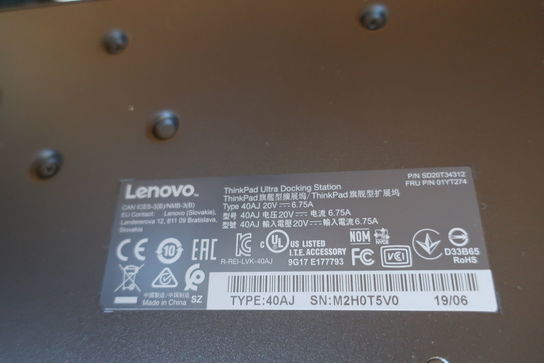 IT-udstyr LENOVO samt LOGITECH