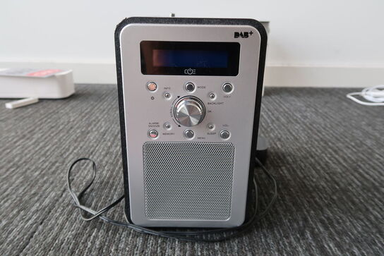 DAB+ radio 