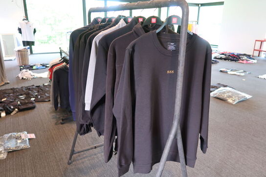 8 stk. Sweatshirts/jakker