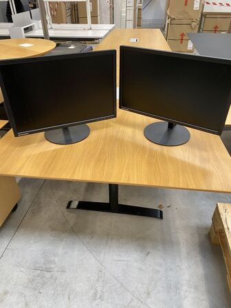 2 stk. Monitor 24¨ LENOVO