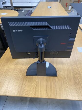  monitor 24¨ LENOVO