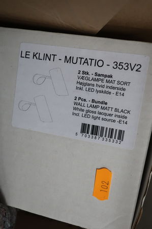 2 stk. væglampe LE KLINT Mutatio 353V2 Mat Sort