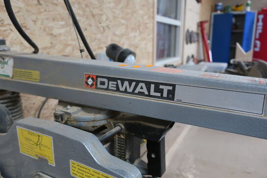 Radialarmsav DEWALT DW 8003