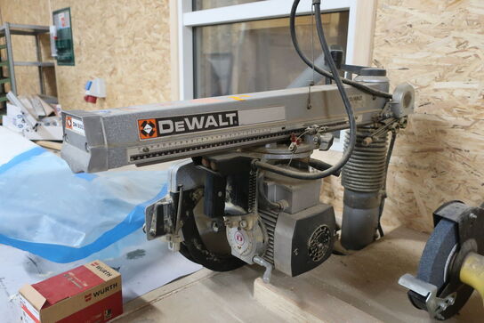 Radialarmsav DEWALT DW 8003