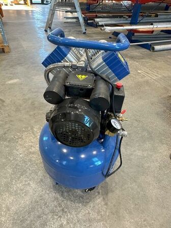 Kompressor 1,2 kW 220 l/min