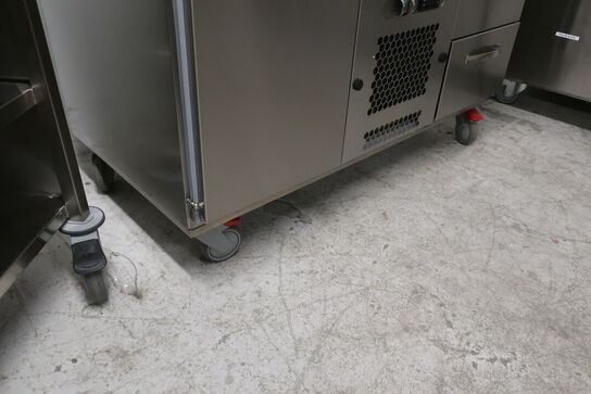 Kølebord INOX BALTIC TSK-1214