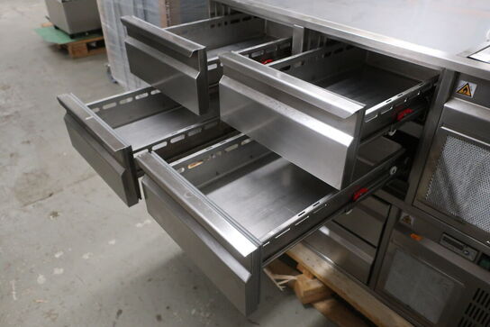 Køleskranke MKN 4301 GEB+F