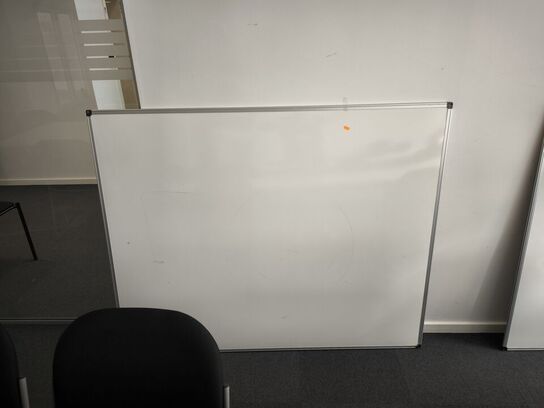 2 stk. whiteboards