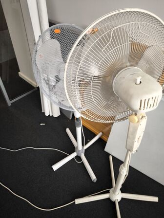 Faner, klapborde samt lærred