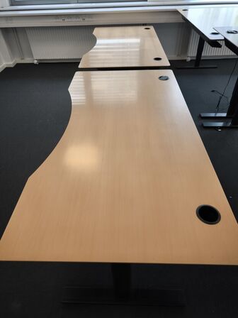 2 stk. el. hæve/sænke skriveborde
