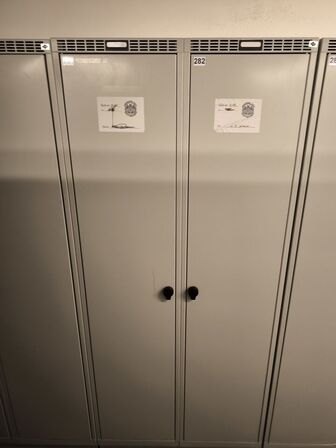 Omklædningsskabe