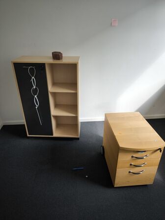 Skab samt skuffemodul 