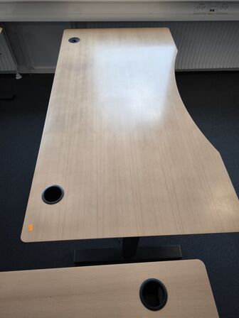 3 stk. el. hæve/sænke skriveborde