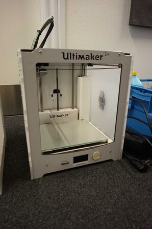 2 stk Ultimaker 2+. 3D printere med filament 