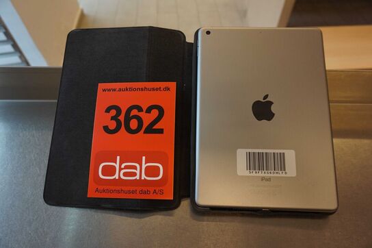 Apple Ipad F9TF med case 