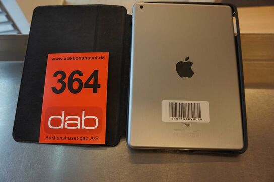 Apple Ipad F9TF med case 