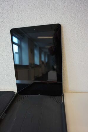 Apple Ipad F9TF 