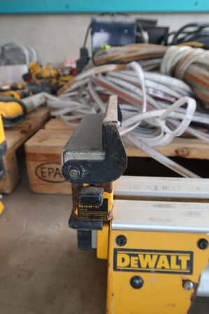 Arbejdsstation DEWALT DE7023