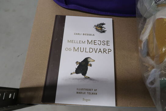 Diverse legetøj m.m. 