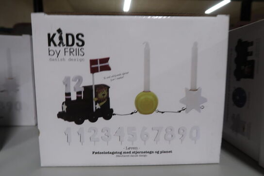 2 pk. Kids by Friis fødselsdagstog med planet og stjerne, løven