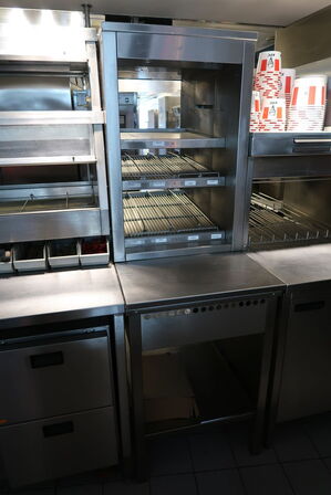 Serveringsstation med bun chunte FRANKE whf