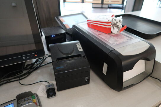 Kasseapparat CBE med bonprinter, betalingterminal m.m.
