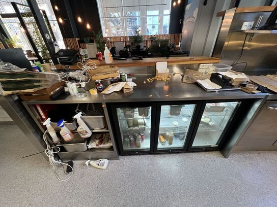 Arbejdsstation i rustfri stål inkl. træhylde
