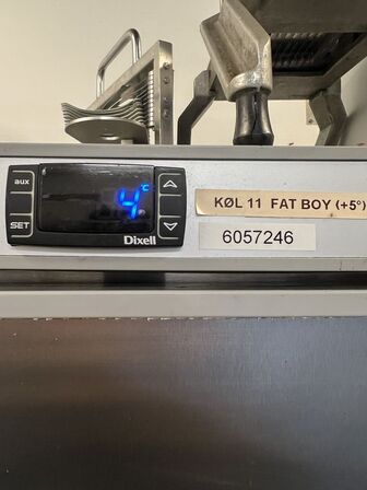 Køleskab SARO 323-4010