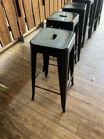 6 stk. bartstole i metal