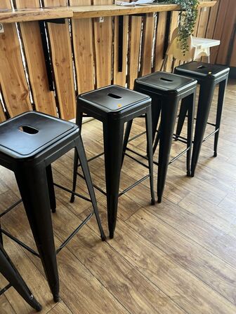 6 stk. bartstole i metal