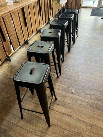 6 stk. bartstole i metal