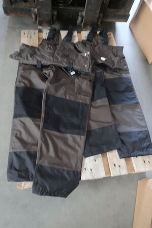 2 stk. teflonbehandlede overalls