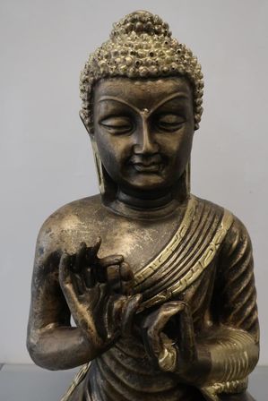 Buddha figur H44 cm. guld