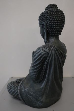 Buddha figur H44 cm. grå