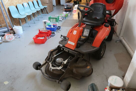 Husqvarna R 214TC Comfort Edition frontklipper