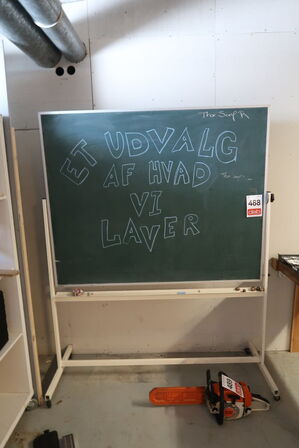 Kridttavle på hjul 