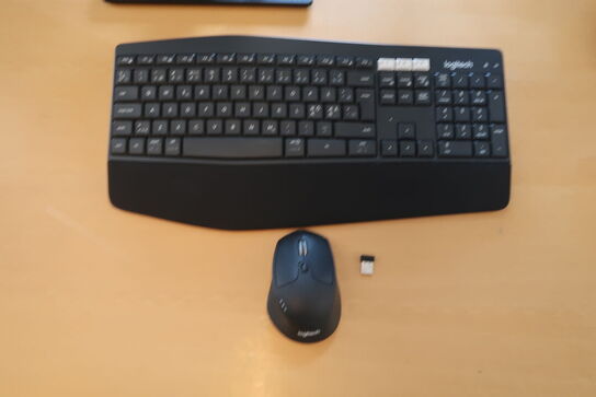 Trådløs Logitech keyboard & mus 