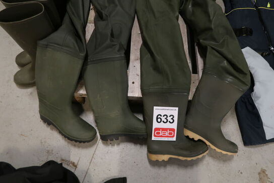 2 sæt waders + 4 par gummistøvler