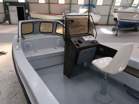 16' Styrepultbåd JETFISH 2000