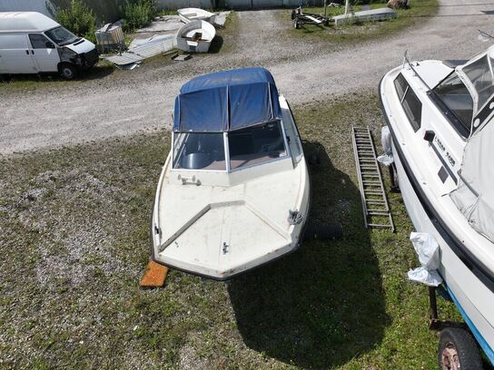 Motorbåd