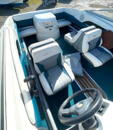 17' Bowrider STARCRAFT 1710