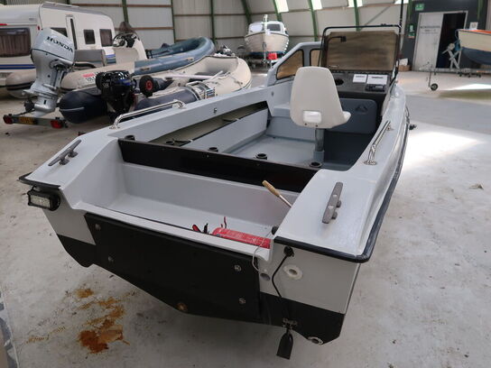 16' Styrepultbåd JETFISH 2000