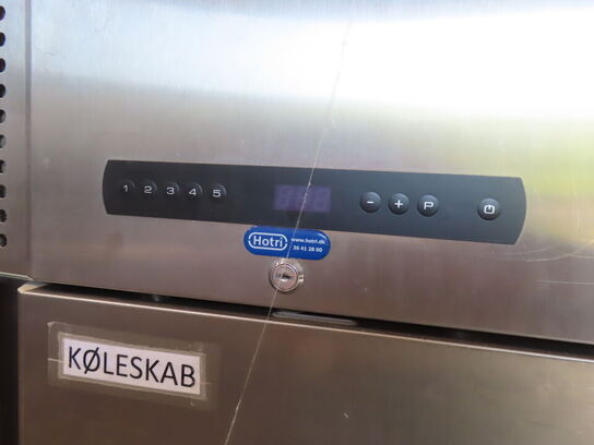 Køleskab GRAM