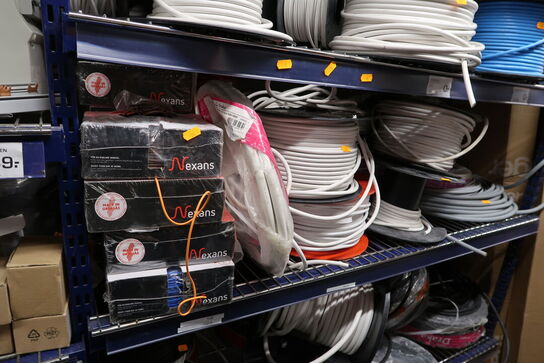 Div. Kabler, kabeltromler med kabel