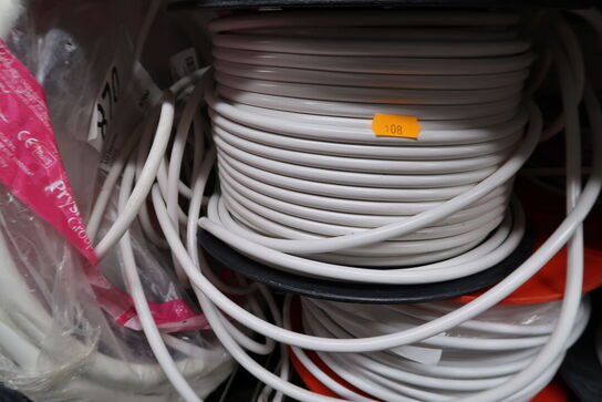 Div. Kabler, kabeltromler med kabel