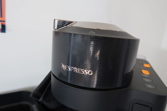 Kaffemaskine NESPRESSO Delonghi