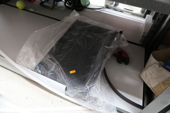 Projector lift GRANDVIEW GPCK-MB1000B samt div. Varelager