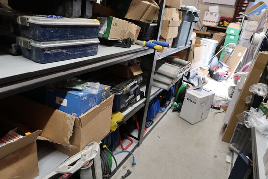 3 stk. lagerreoler uden indhold