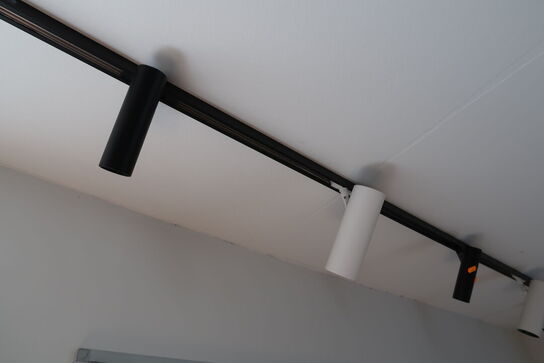 Skinne med 4 stk. spots TUBE Led