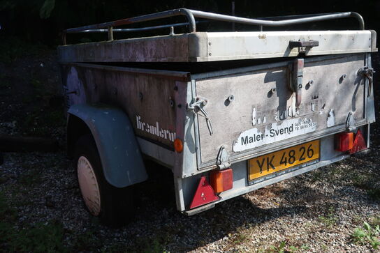 Ladtrailer med låg, Brenderup 02